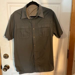 Gray Kühl shirt, medium